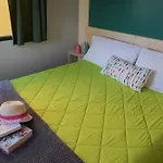 Sereno مكان تخييم 4*